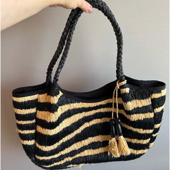 J Crew Zebra Bag - Picture 6 of 7